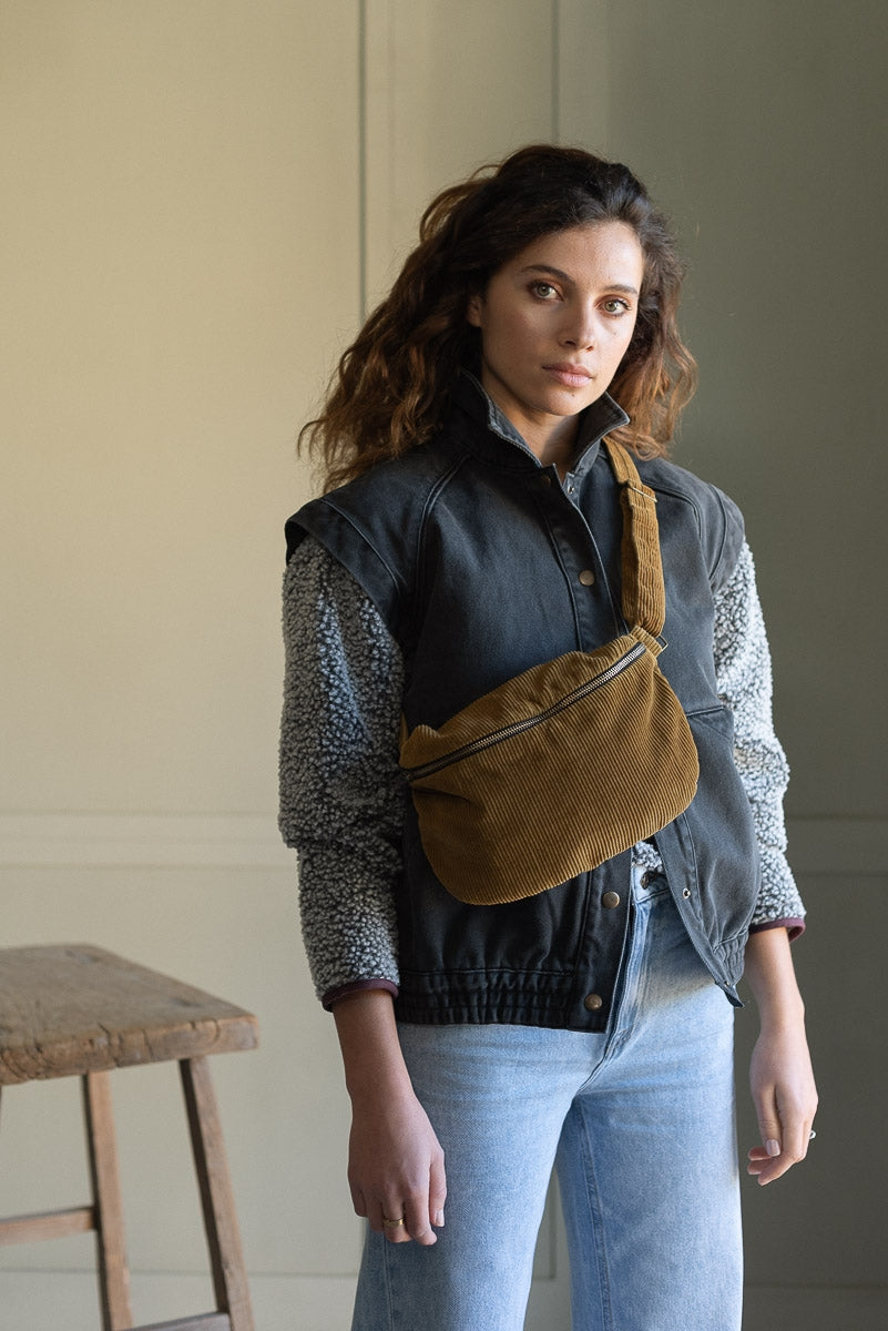 Banane ambre-FEMME-ambre-marlot-paris