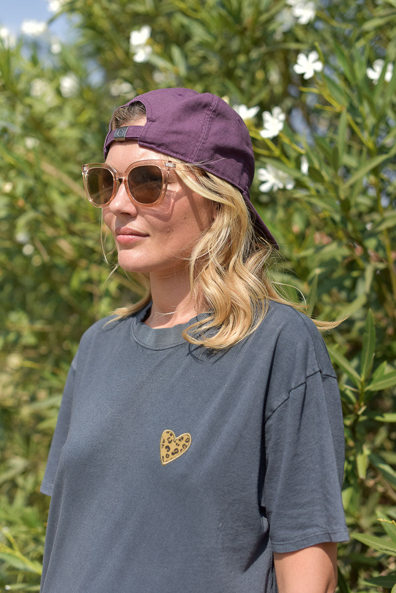 détail coeur brodé léopard tee-shirt femme jil indigo marlot paris