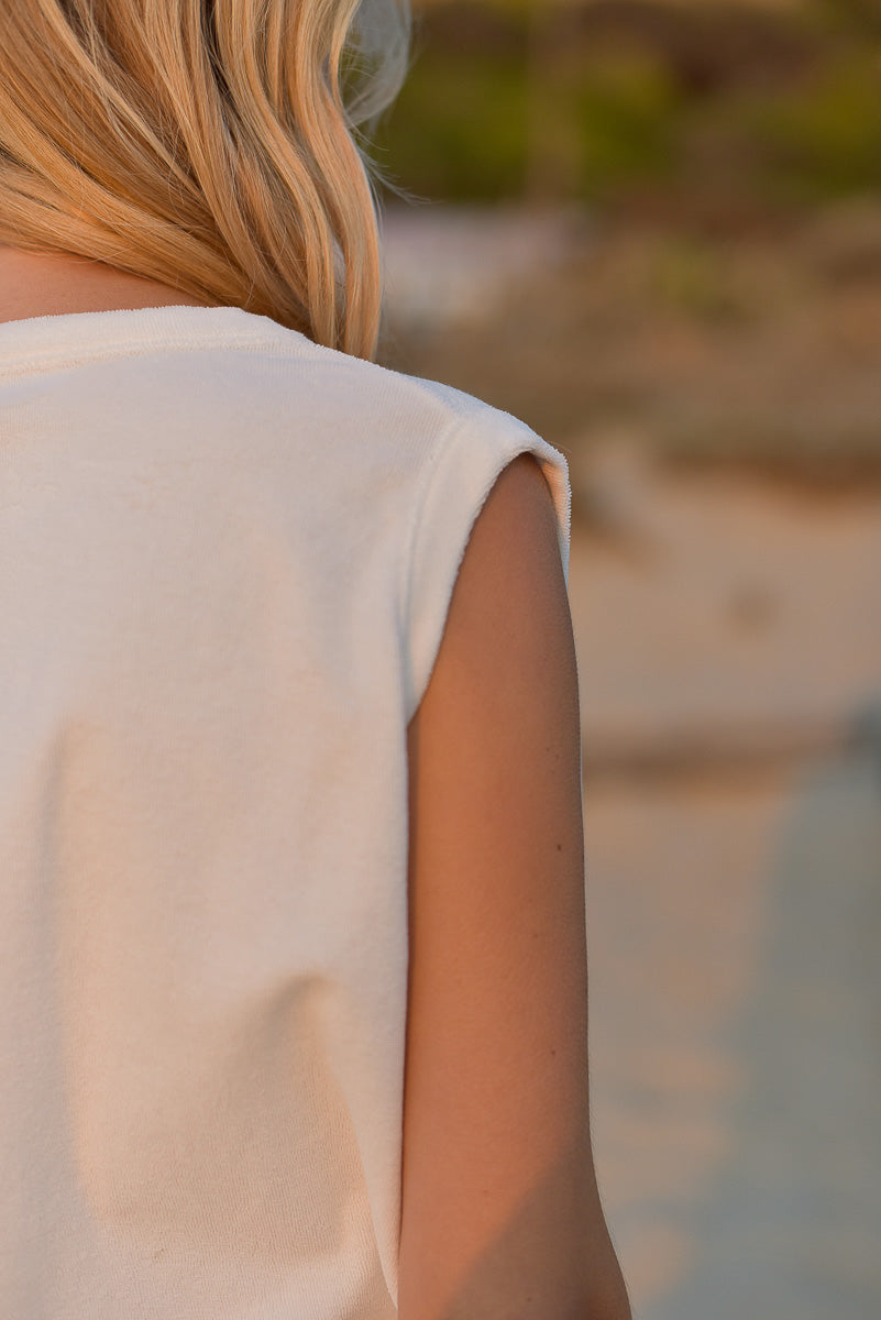 détail épaule top coton éponge blanc romane marlot paris