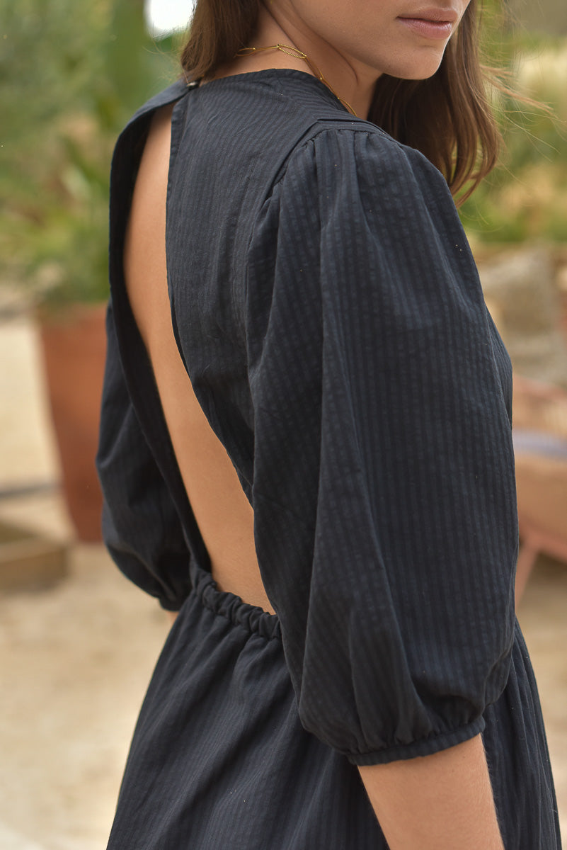 détail dos ouvert robe femme aimé noir marlot paris