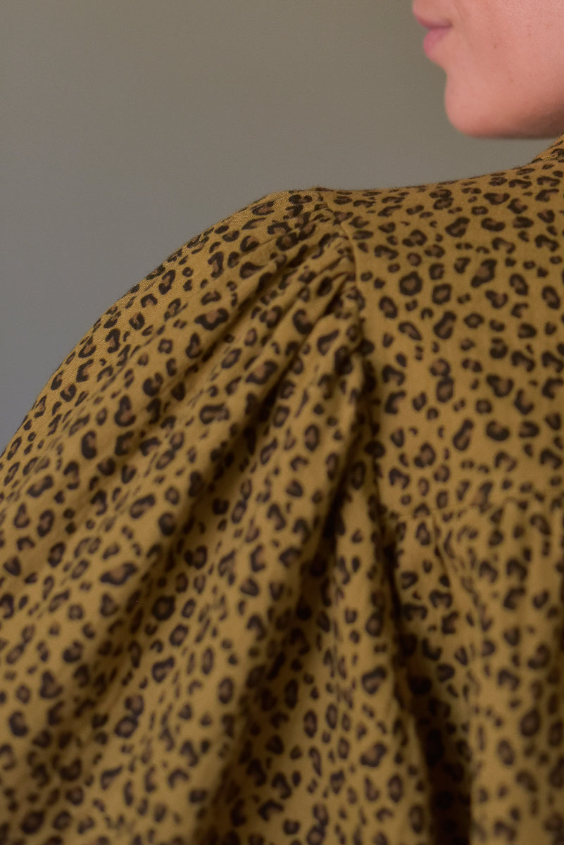 zoom imprimé léopard bronze blouse femme gaze de coton marlot paris