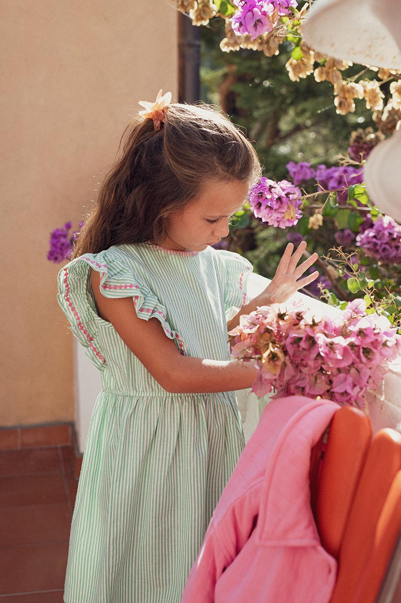 détails volants robe fille giulia rayures vertes marlot paris