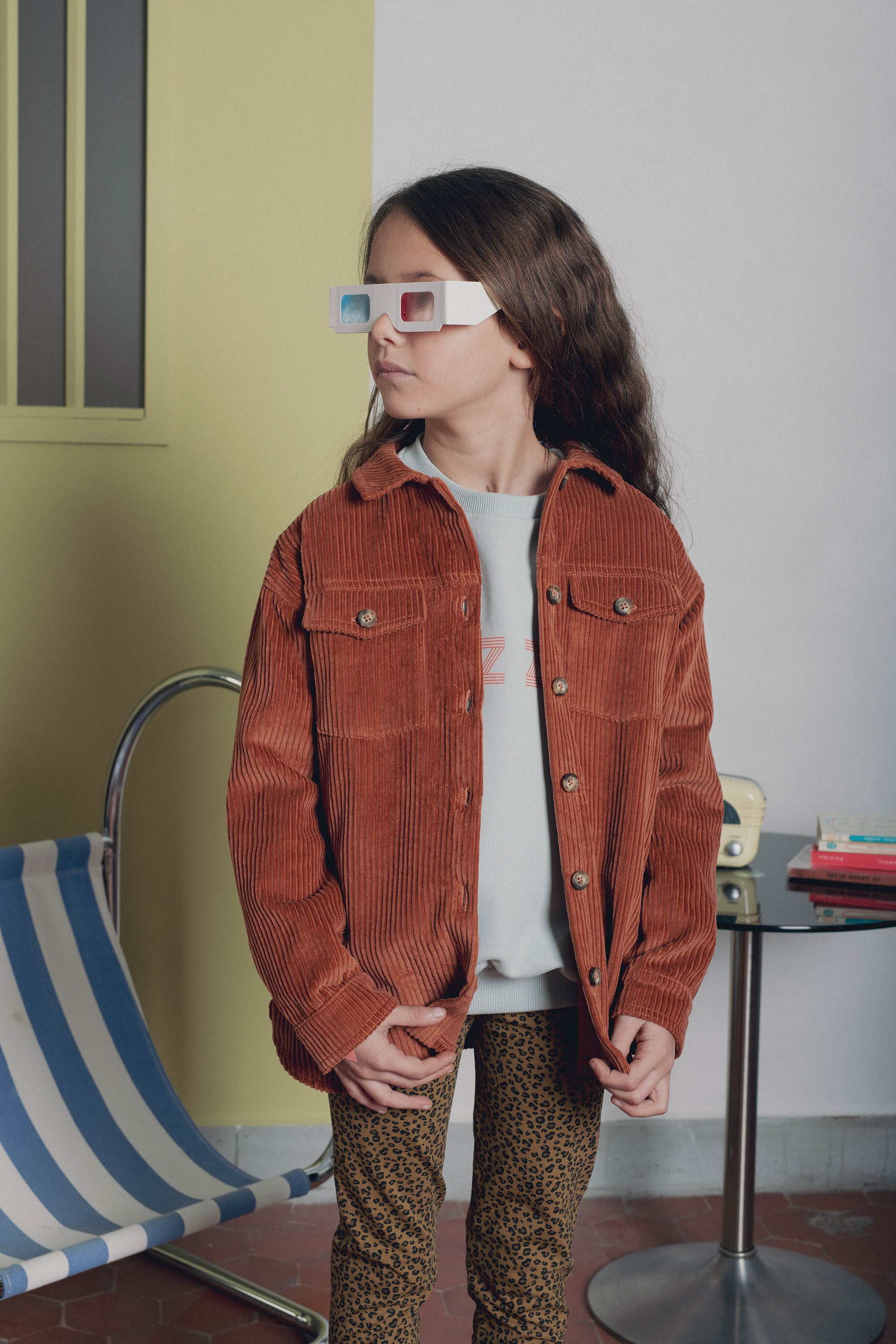 Look fille chemise velours côtelé legging léopard Marlot Paris