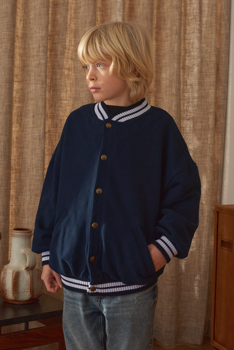 Look garçon blouson teddy marine coton Marlot Paris