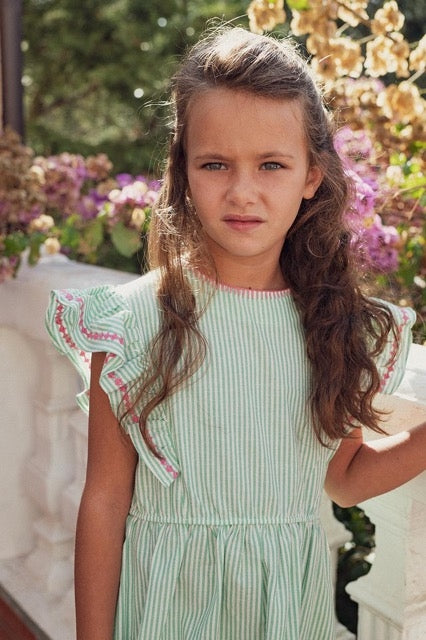 portrait fillette robe à volants rayures vertes marlot paris
