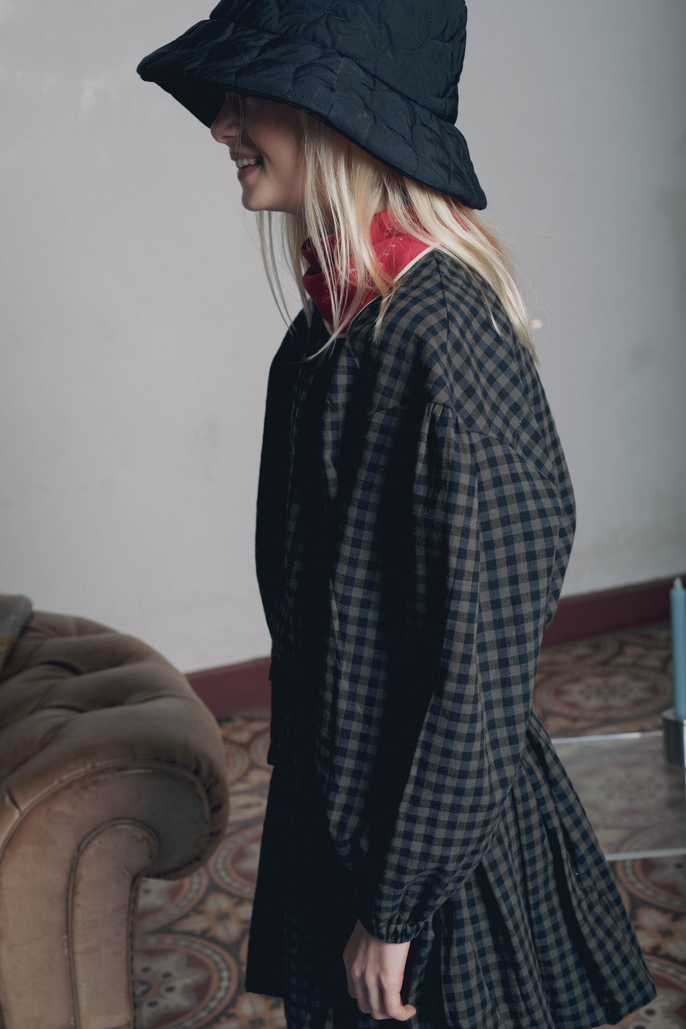 Vue de profil blouse fille vichy kaki Marlot Paris