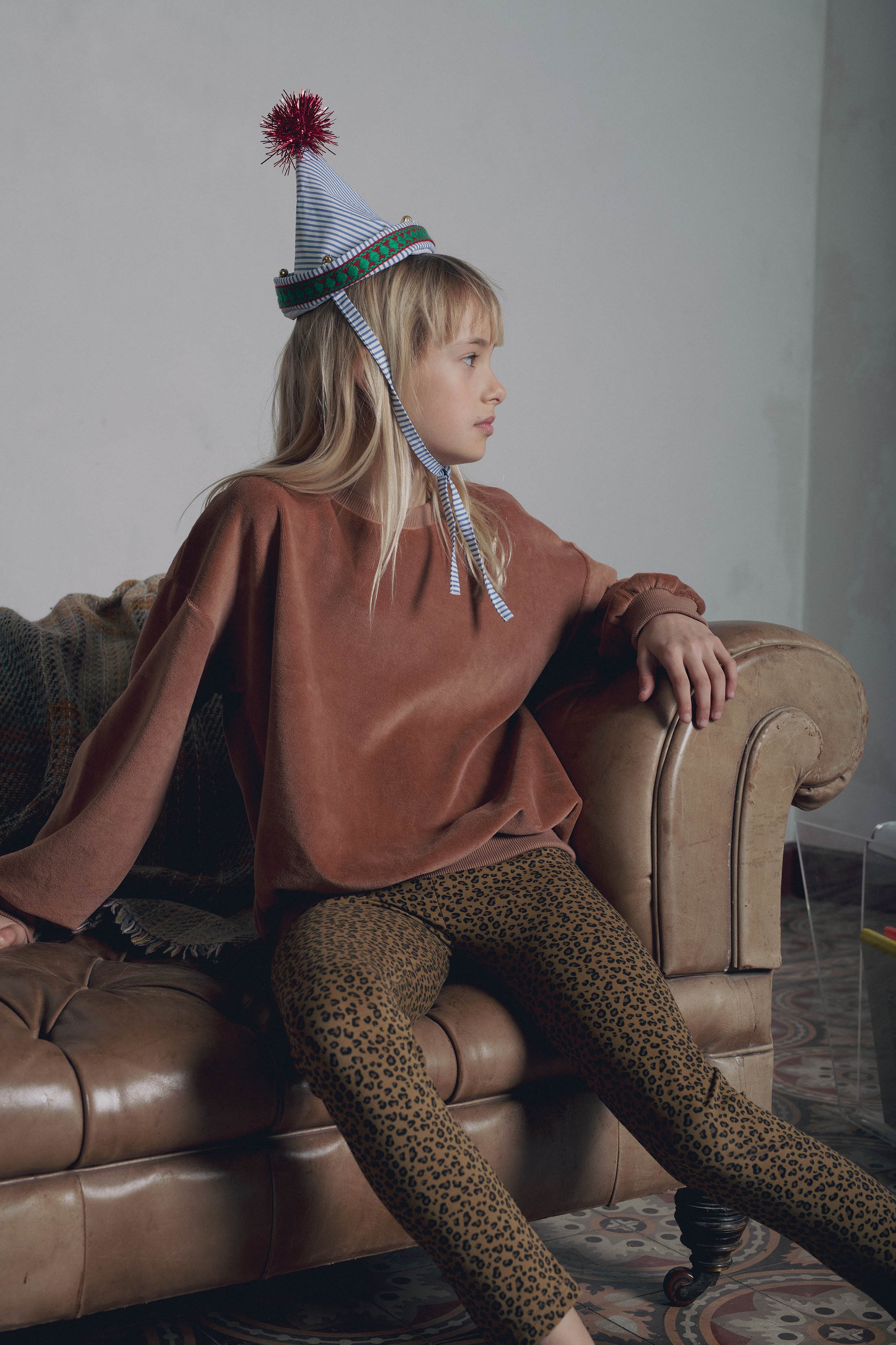 Look fille sweat velours Maxime mocha legging léopard Marlot Paris