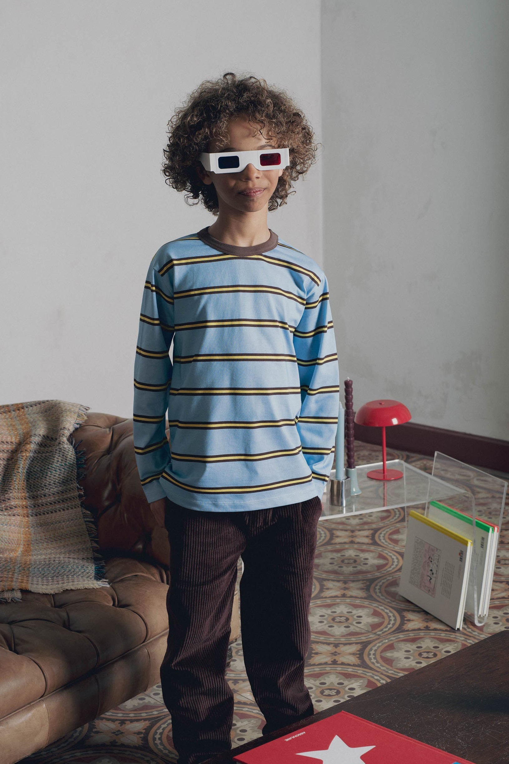 Look garçon tee-shirt rayé bleu Marlot Paris lunettes 3 D