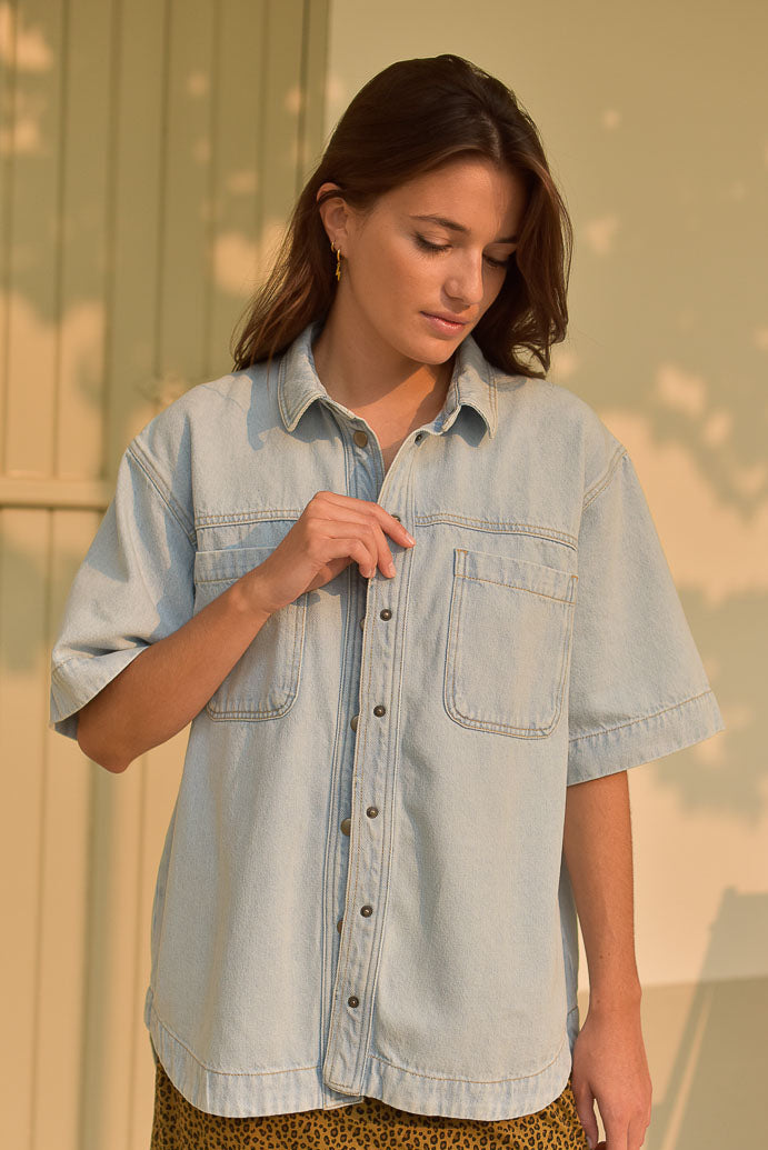 look femme veste denim colette marlot paris jupe léopard