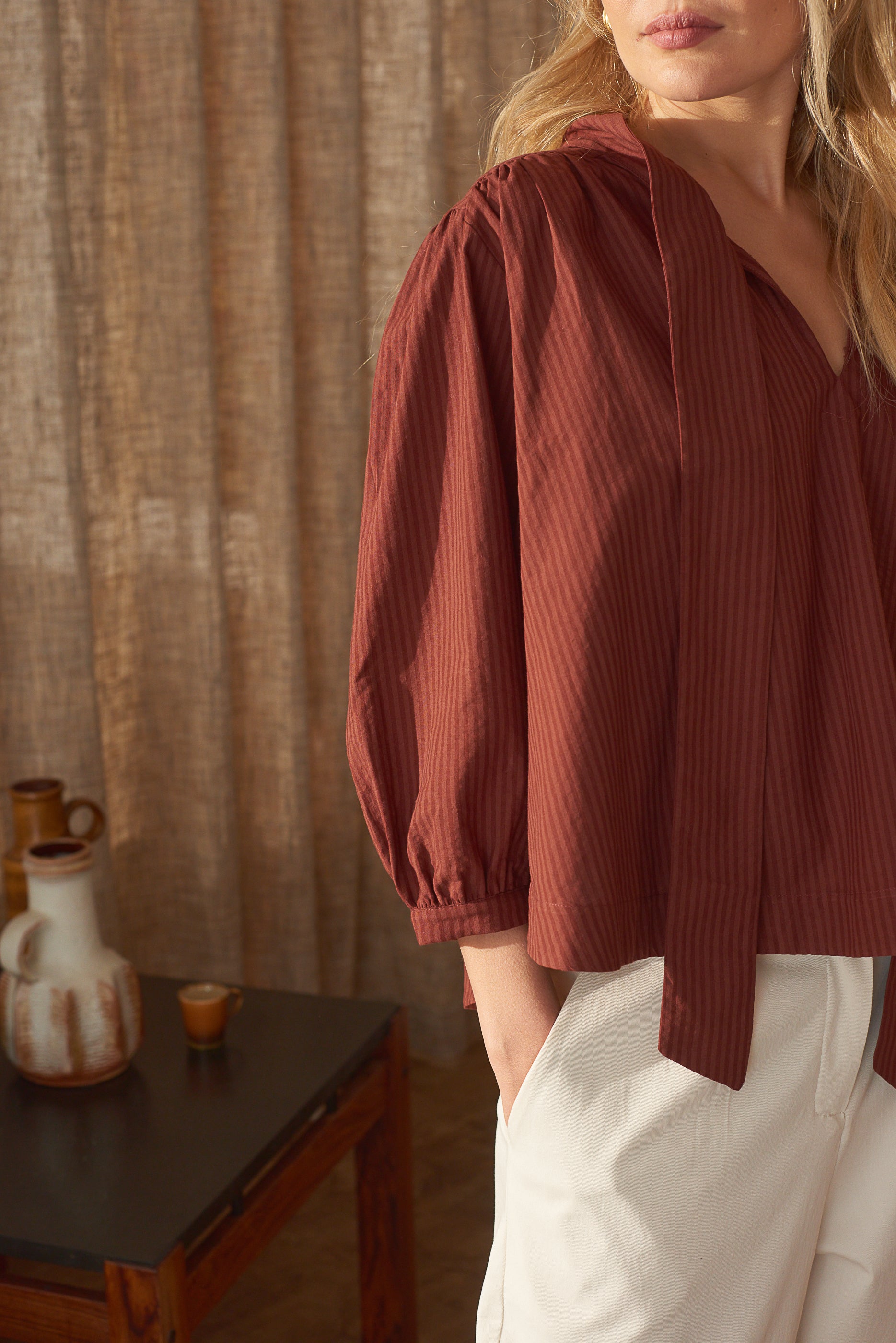 Détail manche chemise femme cléra brun Marlot Paris 
